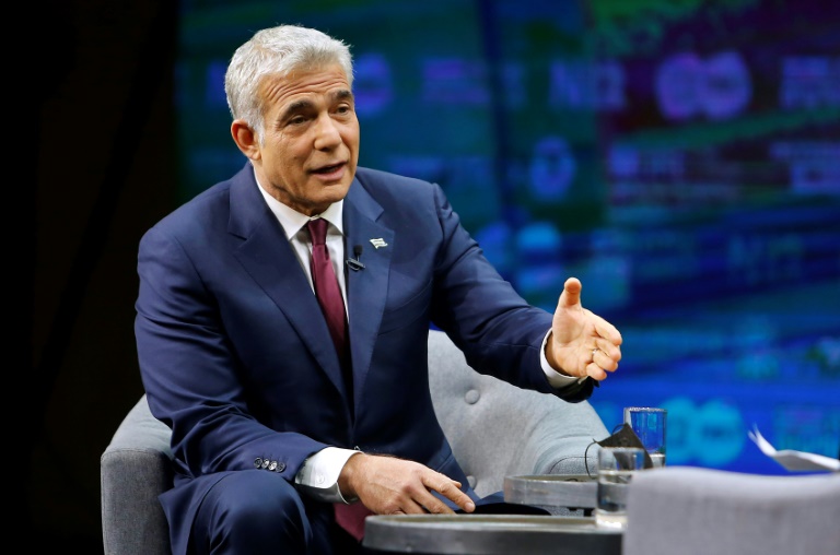 h32 Yair Lapid L Ex Star De La Tele Israelienne Qui Veut Chasser Netanyahu Du Pouvoir La Libre