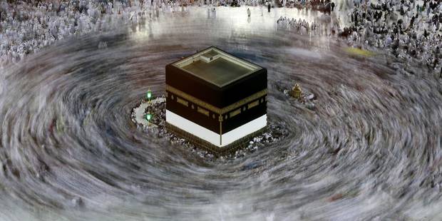 Grand Pelerinage A La Mecque Pourquoi Les Musulmans Tournent Ils Autour De La Kaaba La Libre